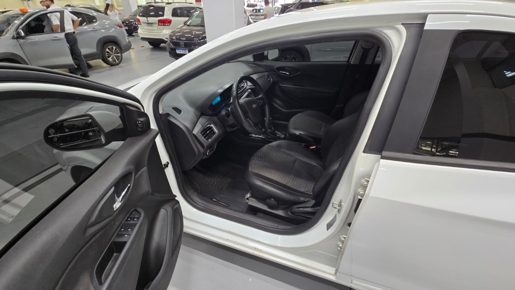 chevrolet onix 1.4 mpfi ltz 8v flex 4p manual 20186