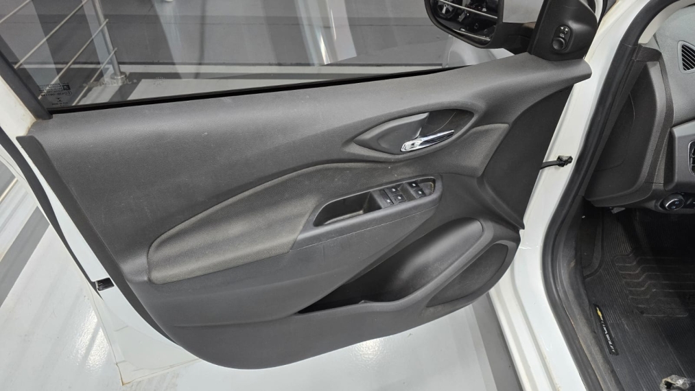 chevrolet onix 1.4 mpfi ltz 8v flex 4p manual 20189