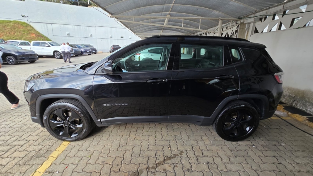 jeep compass 2.0 16v flex longitude automatico 4p 20215