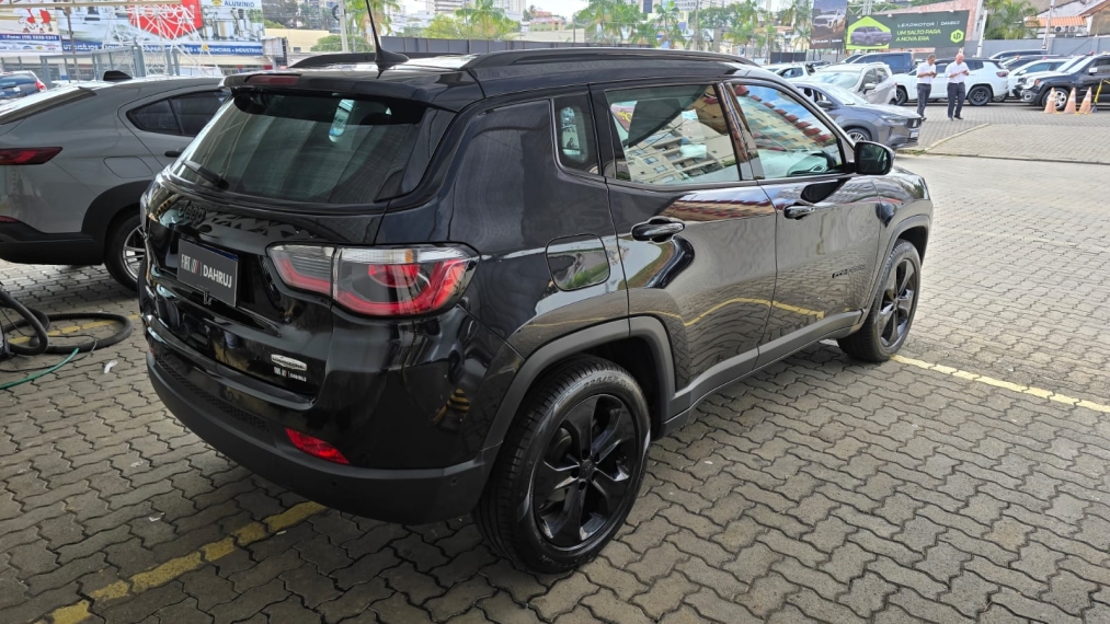 jeep compass 2.0 16v flex longitude automatico 4p 202112