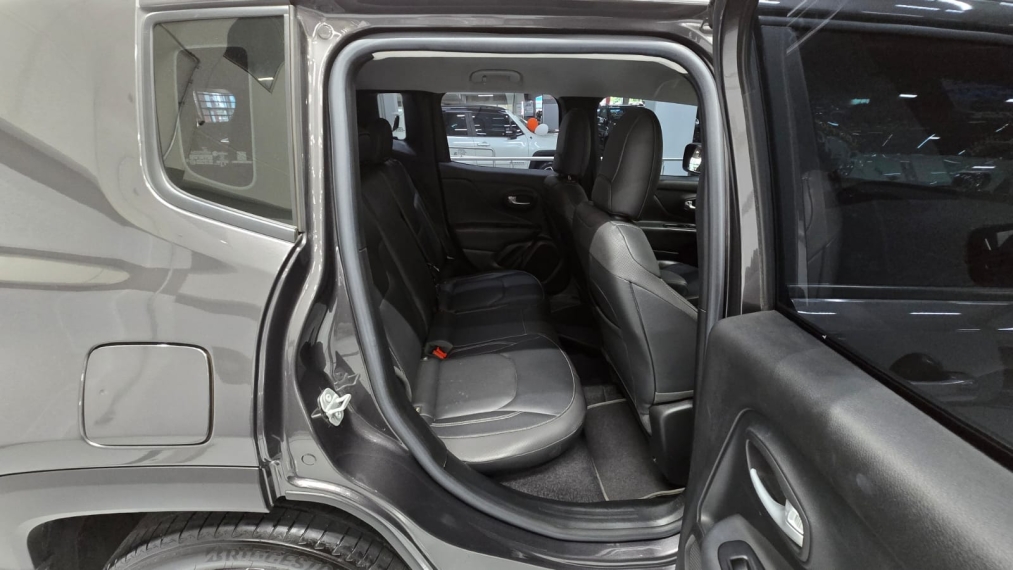 jeep renegade 1.3 t270 turbo flex longitude at6 4p automatico 202211