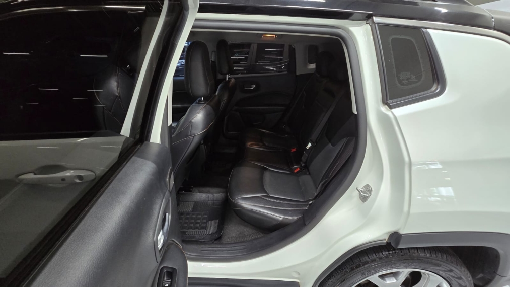 jeep compass 2.0 16v flex longitude automatico 4p 202112