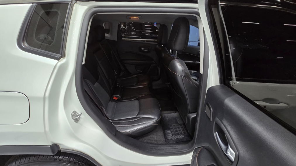 jeep compass 2.0 16v flex longitude automatico 4p 202111