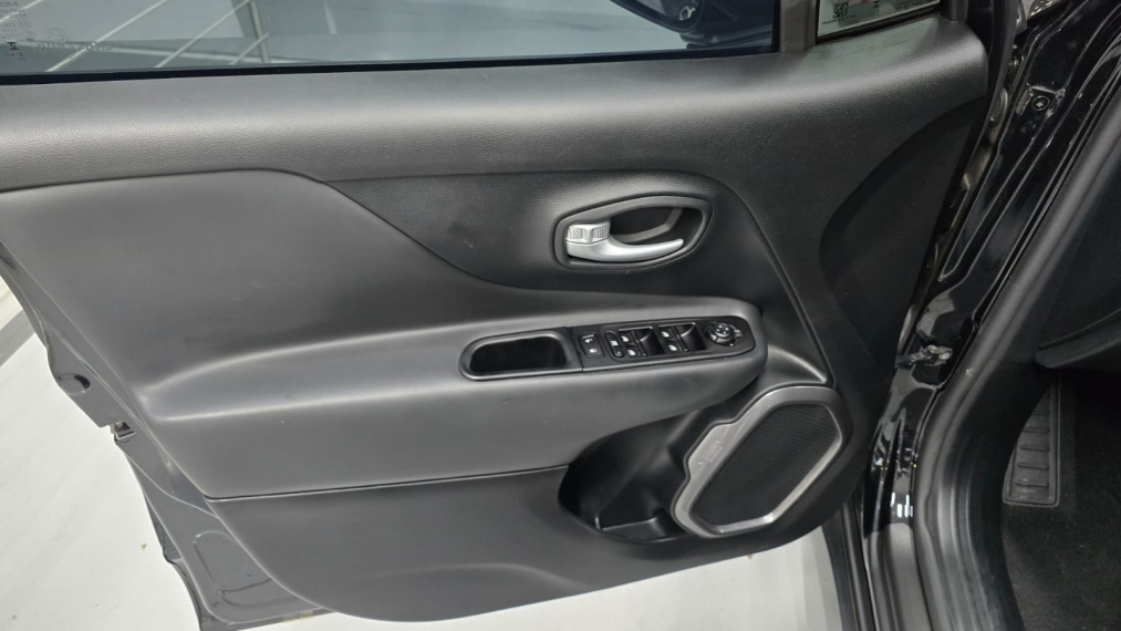jeep renegade 1.3 t270 turbo flex longitude at6 4p automatico 20259