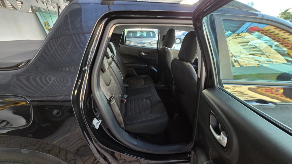 fiat toro 1.3 turbo 270 flex freedom at6 4p automatico 202211