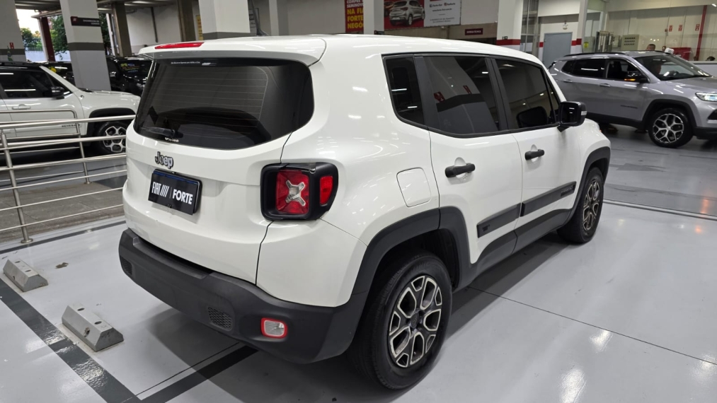 jeep renegade 1.8 16v flex 4p automatico 201813