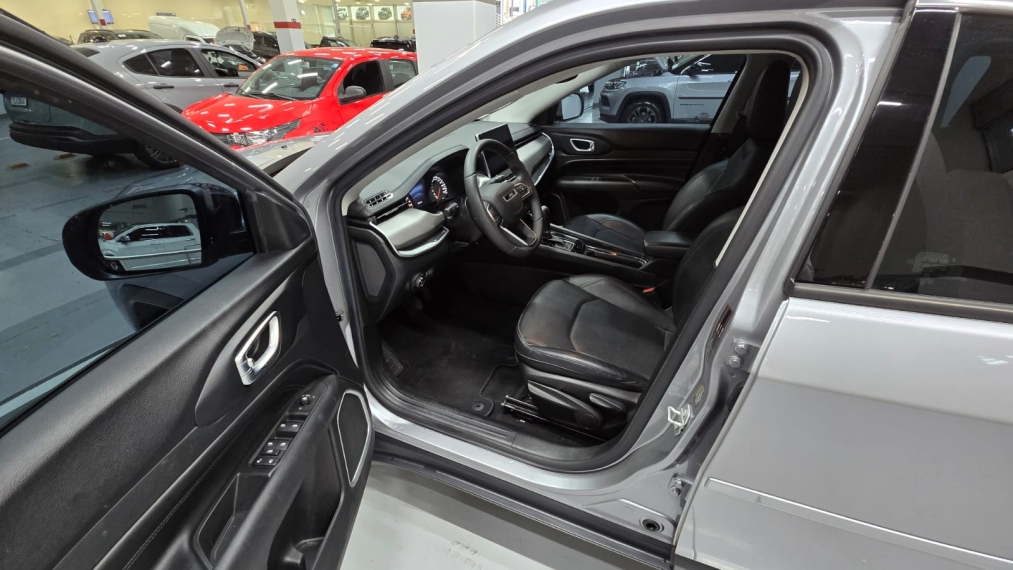 jeep compass 1.3 t270 turbo flex longitude at6 4p automatico 20226