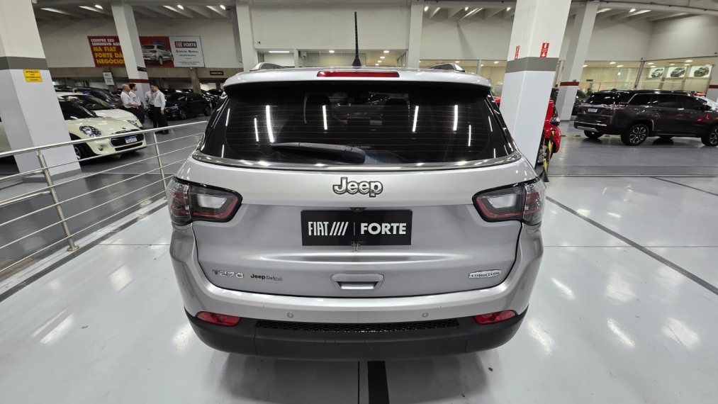 jeep compass 1.3 t270 turbo flex longitude at6 4p automatico 202213