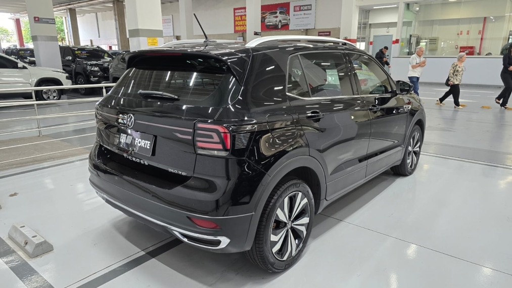 volkswagen t-cross 1.4 250 tsi total flex highline automatico 4p 202213