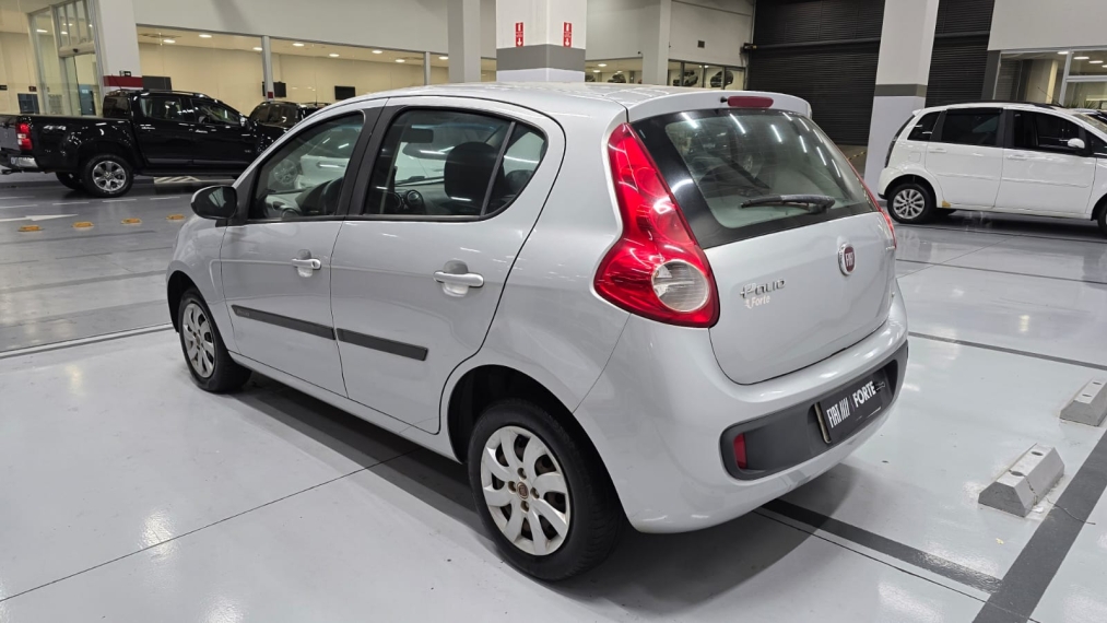 fiat palio 1.4 mpi attractive 8v flex 4p manual 201614