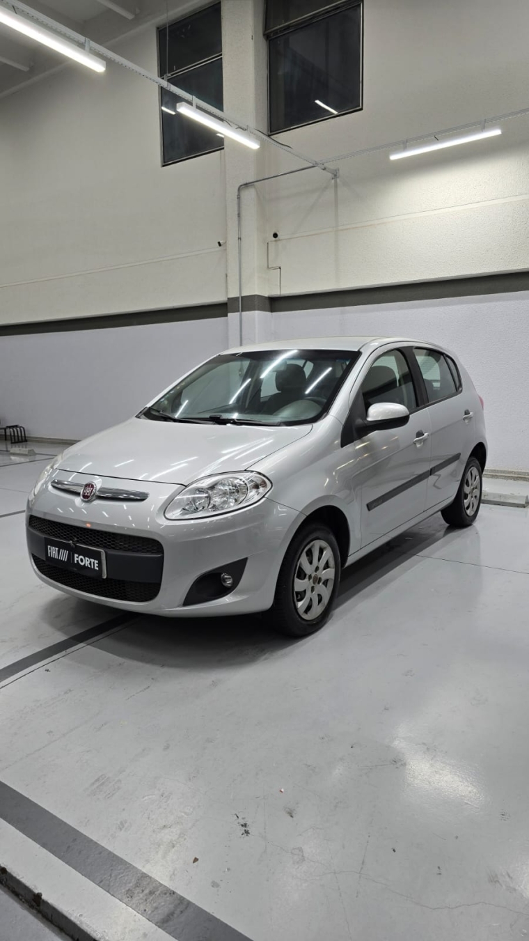fiat palio 1.4 mpi attractive 8v flex 4p manual 2016
