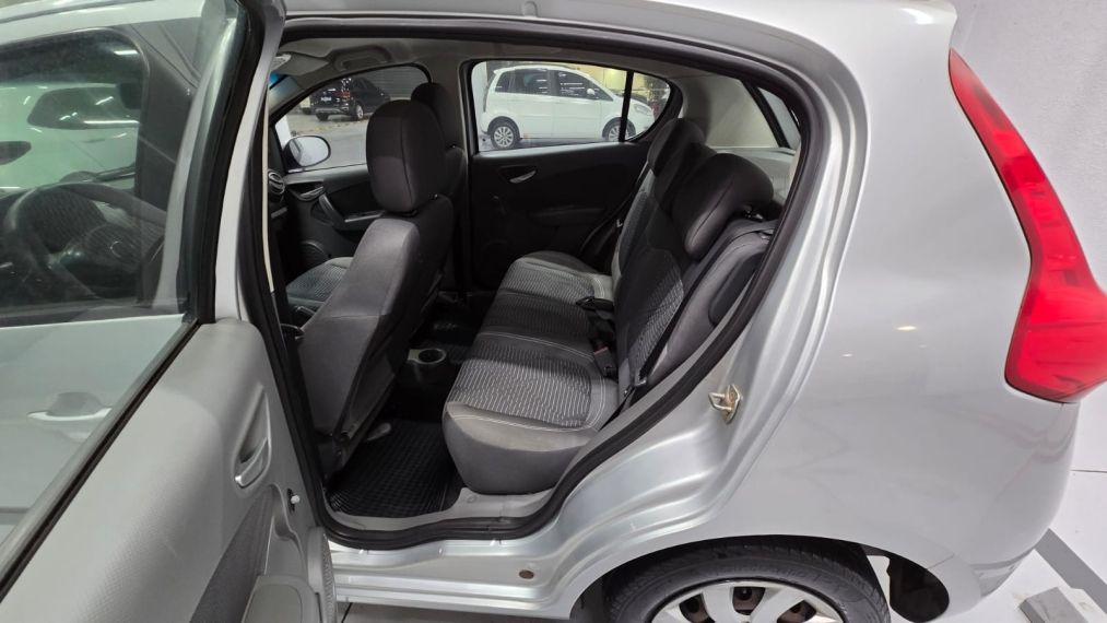 fiat palio 1.4 mpi attractive 8v flex 4p manual 201612