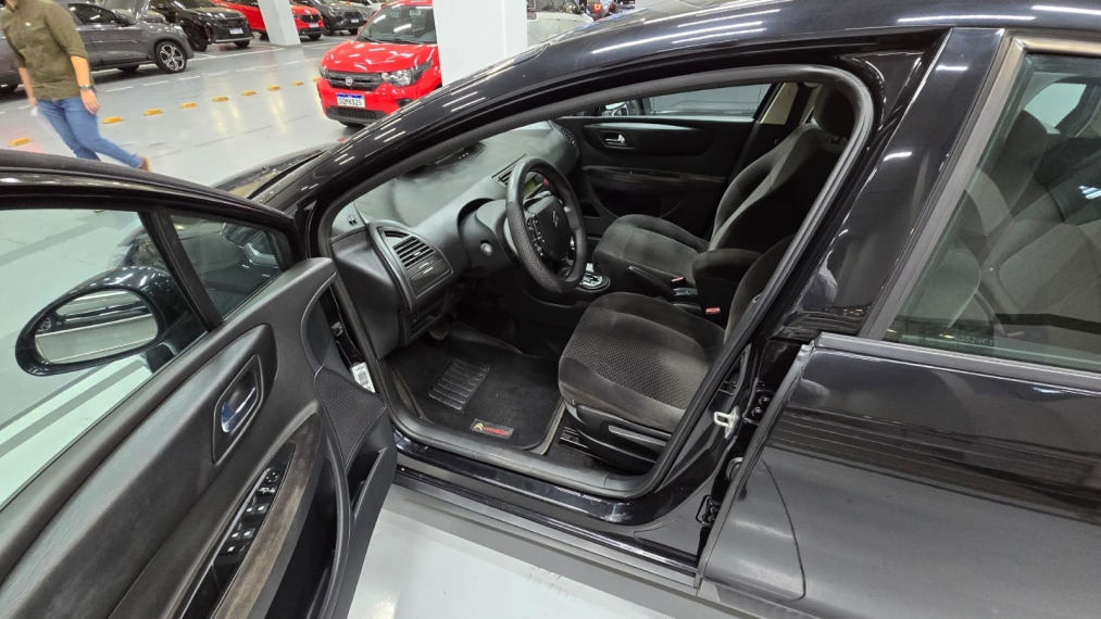 citroen c4 2.0 exclusive pack pallas 16v flex 4p automatico 20106