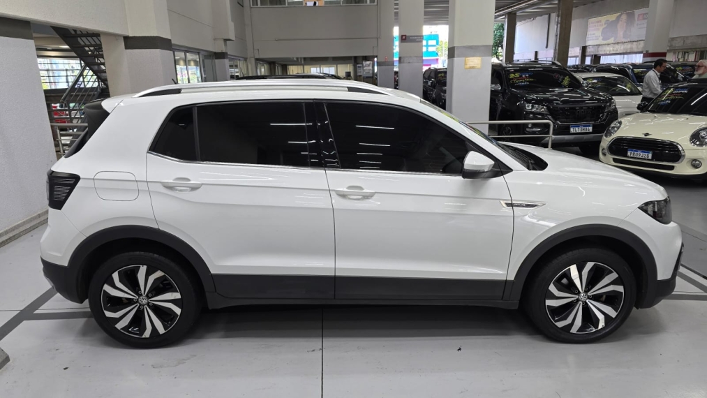 volkswagen t-cross 1.4 250 tsi total flex highline automatico 4p 20214