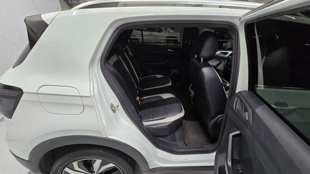 volkswagen t-cross 1.4 250 tsi total flex highline automatico 4p 202111