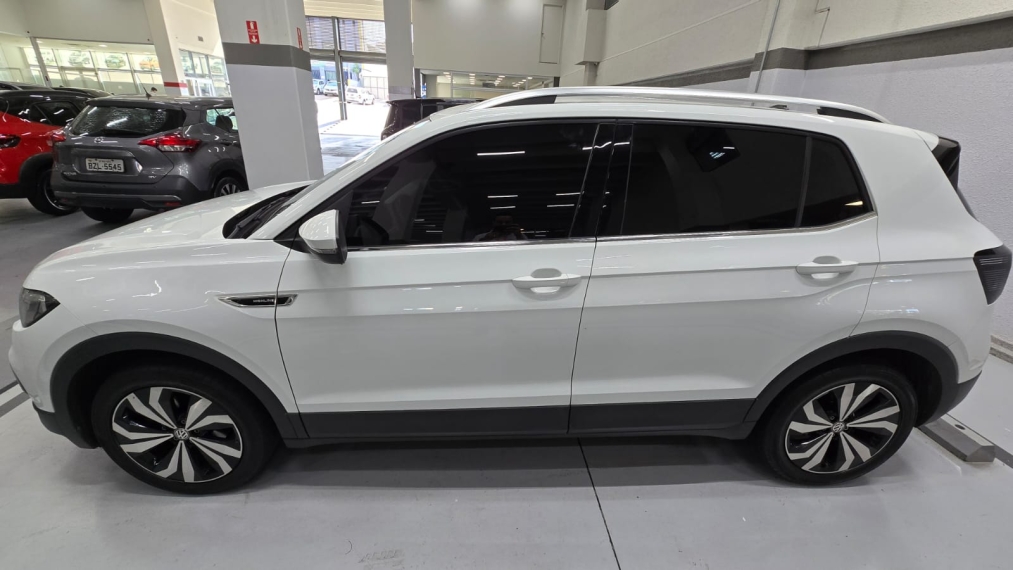volkswagen t-cross 1.4 250 tsi total flex highline automatico 4p 20215