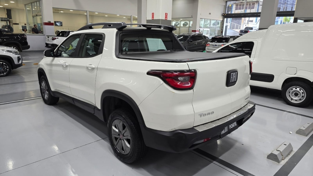 fiat toro 1.8 16v evo flex freedom at6 4p automatico 202015