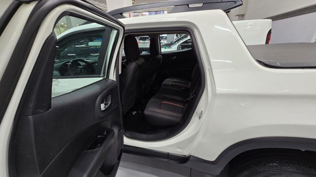 fiat toro 1.8 16v evo flex freedom at6 4p automatico 202012