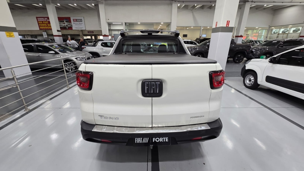 fiat toro 1.8 16v evo flex freedom at6 4p automatico 202014