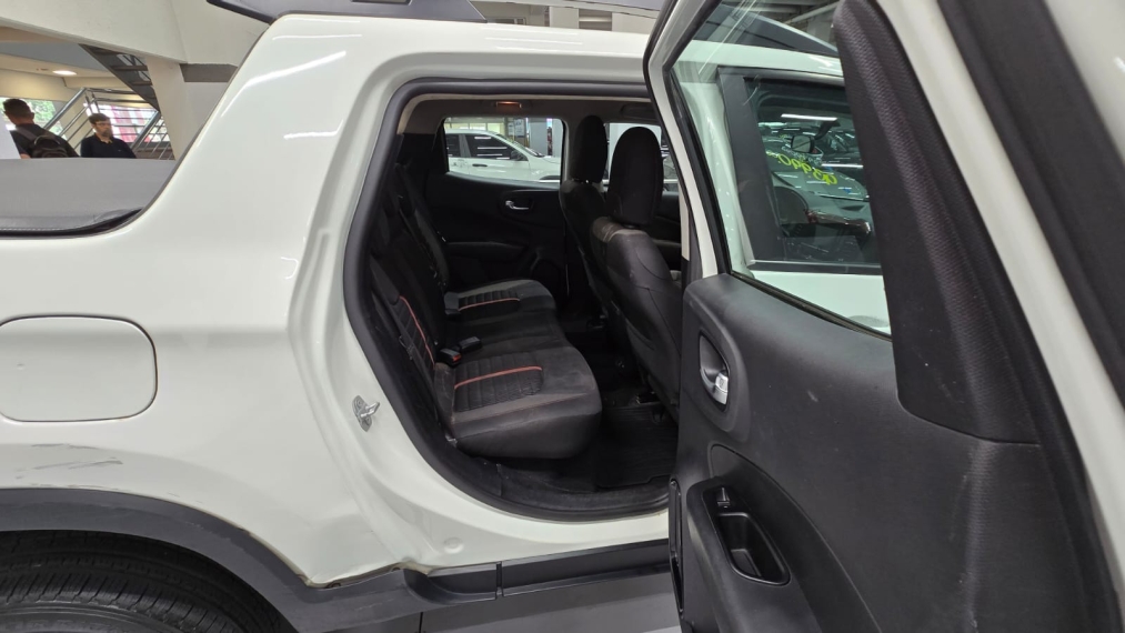 fiat toro 1.8 16v evo flex freedom at6 4p automatico 202011