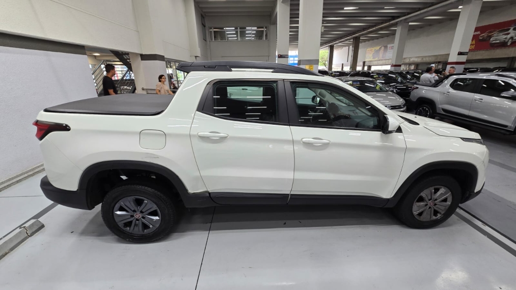 fiat toro 1.8 16v evo flex freedom at6 4p automatico 20204