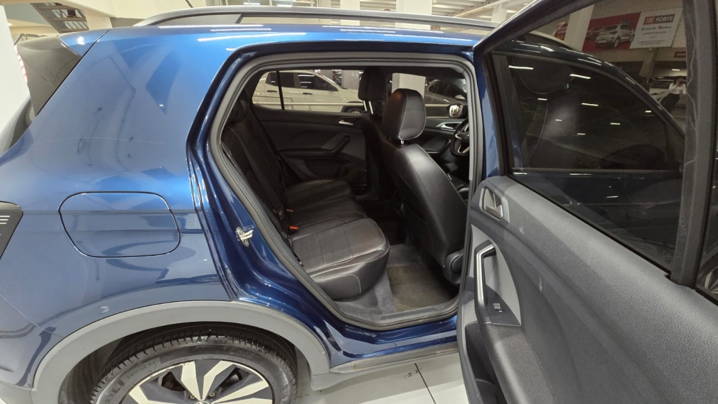 volkswagen t-cross 1.0 200 tsi total flex automatico 4p 202311