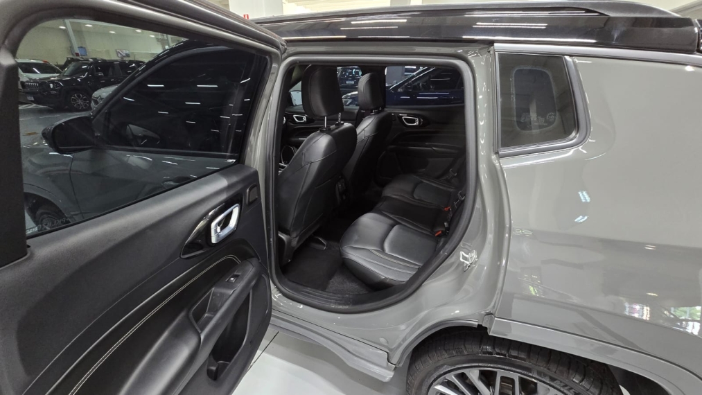 jeep compass 1.3 t270 turbo flex s at6 4p automatico 202313