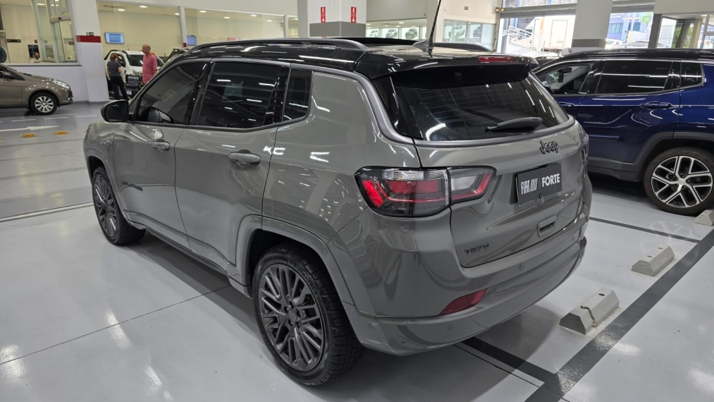 jeep compass 1.3 t270 turbo flex s at6 4p automatico 202316