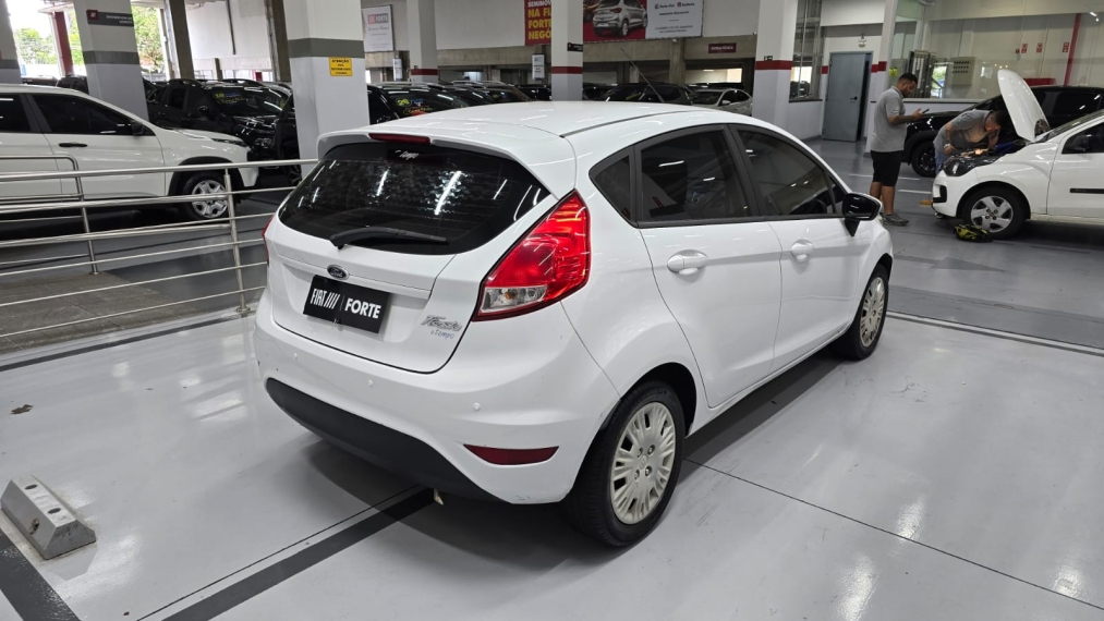 ford fiesta 1.5 s hatch 16v flex 4p manual 201513