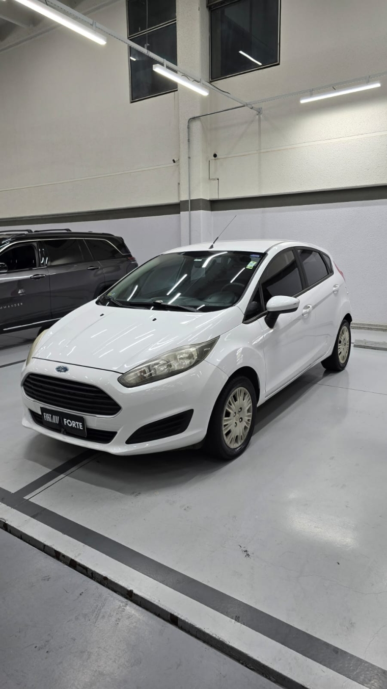 ford fiesta 1.5 s hatch 16v flex 4p manual 2015