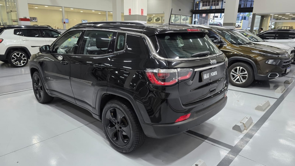 jeep compass 2.0 16v flex longitude automatico 4p 201715