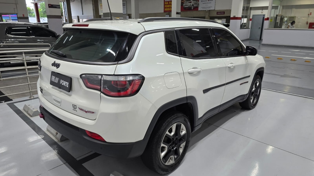 jeep compass 2.0 16v diesel trailhawk 4x4 automatico 4p 201813