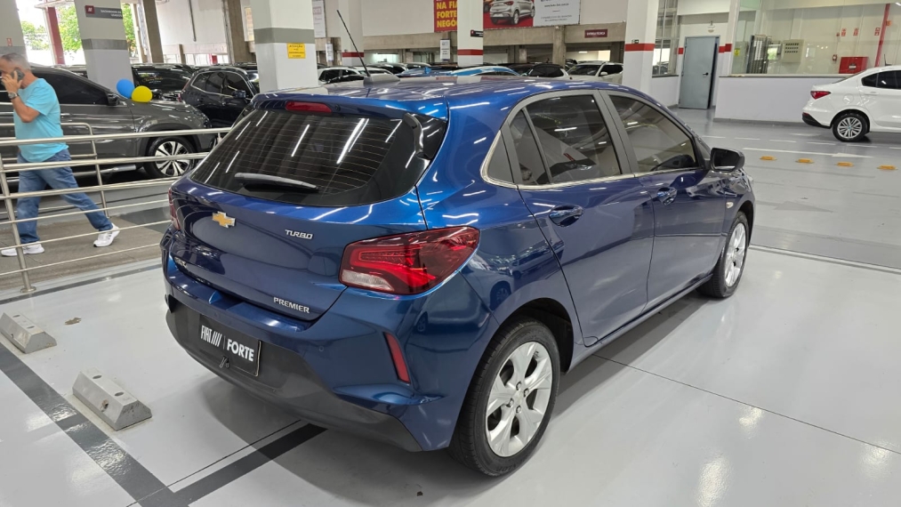 chevrolet onix 1.0 turbo flex premier automatico 4p 202013