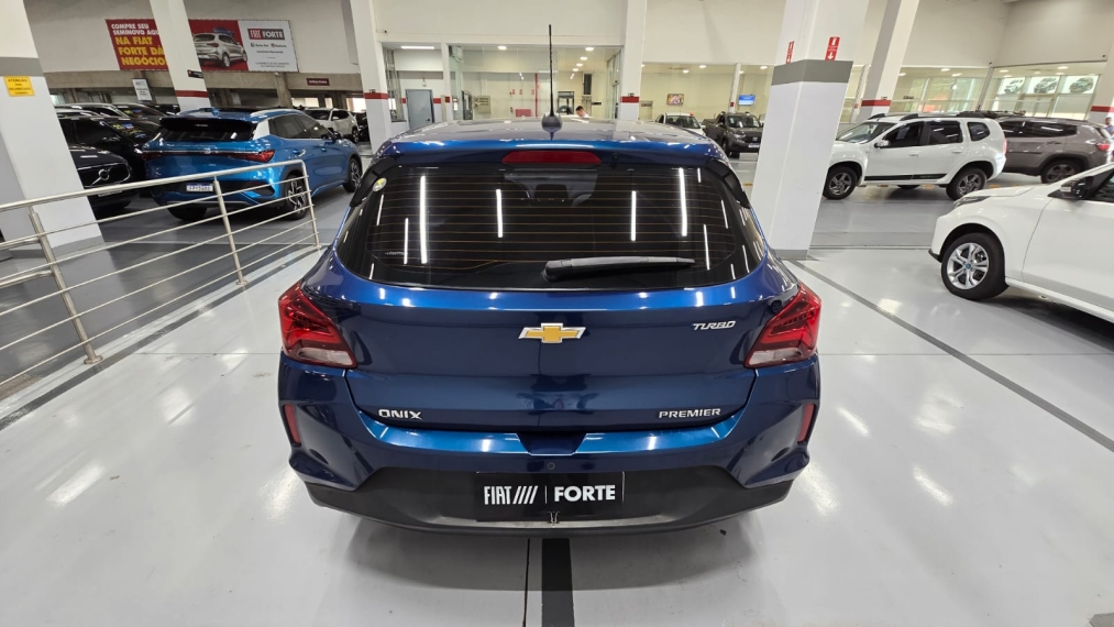 chevrolet onix 1.0 turbo flex premier automatico 4p 202014