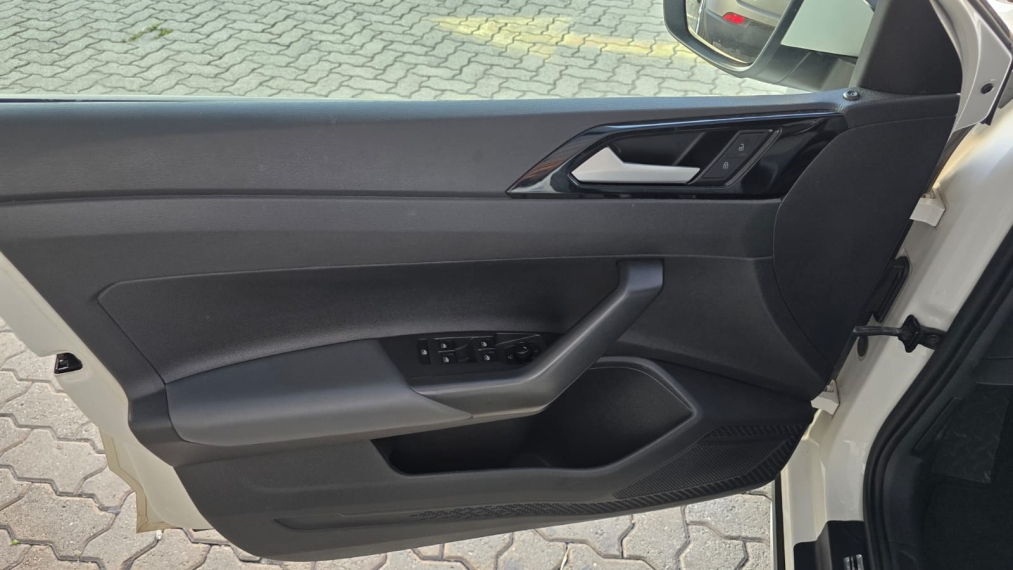 volkswagen nivus 1.0 200 tsi total flex highline automatico 4p 20219