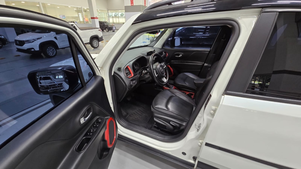 jeep renegade 2.0 16v turbo diesel trailhawk 4p 4x4 automatico 2.2 20216