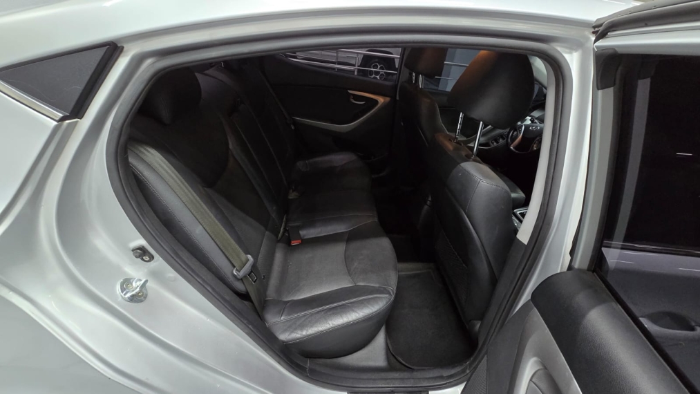hyundai elantra 2.0 gls 16v flex 4p automatico 201611