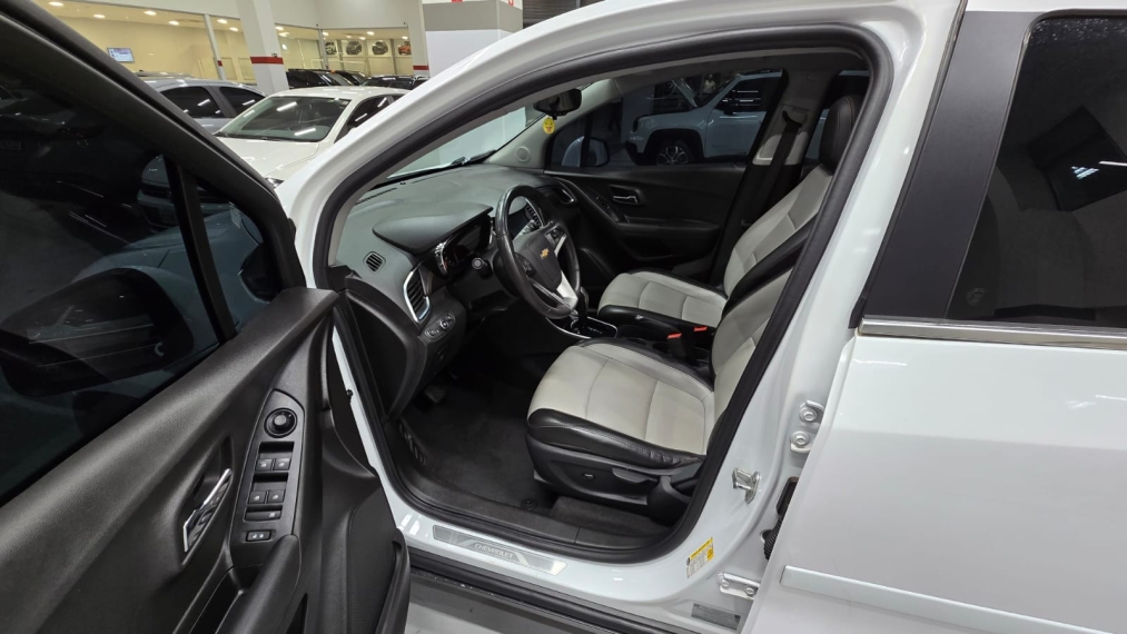 chevrolet tracker 1.4 16v turbo flex ltz automatico 4p 20176