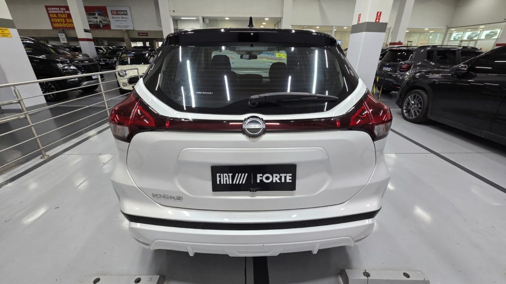 nissan kicks 1.6 16v flexstart exclusive xtronic flex 4p automatico 202314