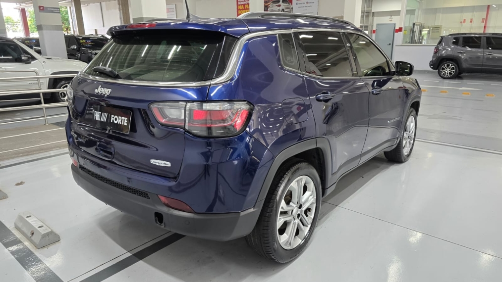 jeep compass 1.3 t270 turbo flex longitude at6 4p automatico 202213