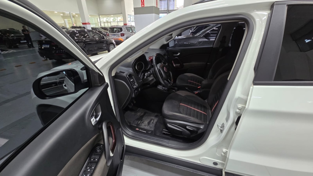 fiat toro 1.8 16v evo flex freedom at6 4p automatico 20216