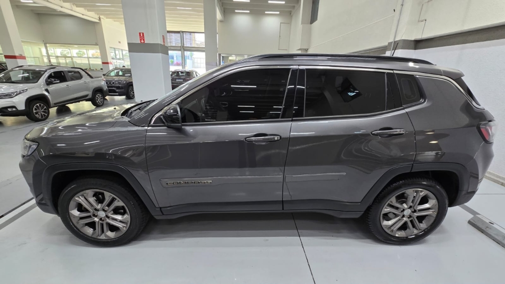 jeep compass 1.3 t270 turbo flex longitude at6 4p automatico 20235