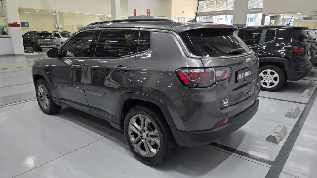 jeep compass 1.3 t270 turbo flex longitude at6 4p automatico 202315