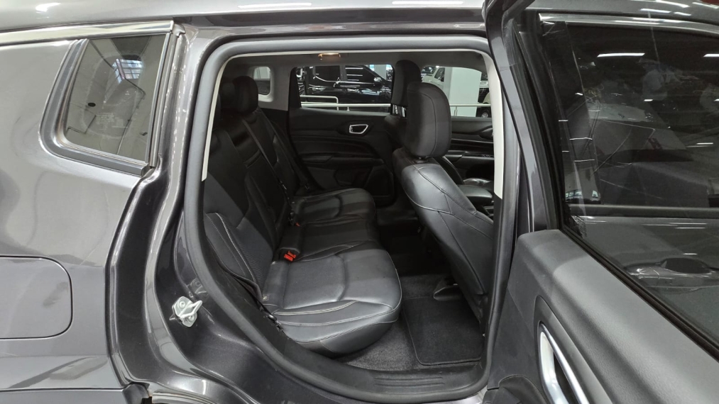 jeep compass 1.3 t270 turbo flex longitude at6 4p automatico 202311