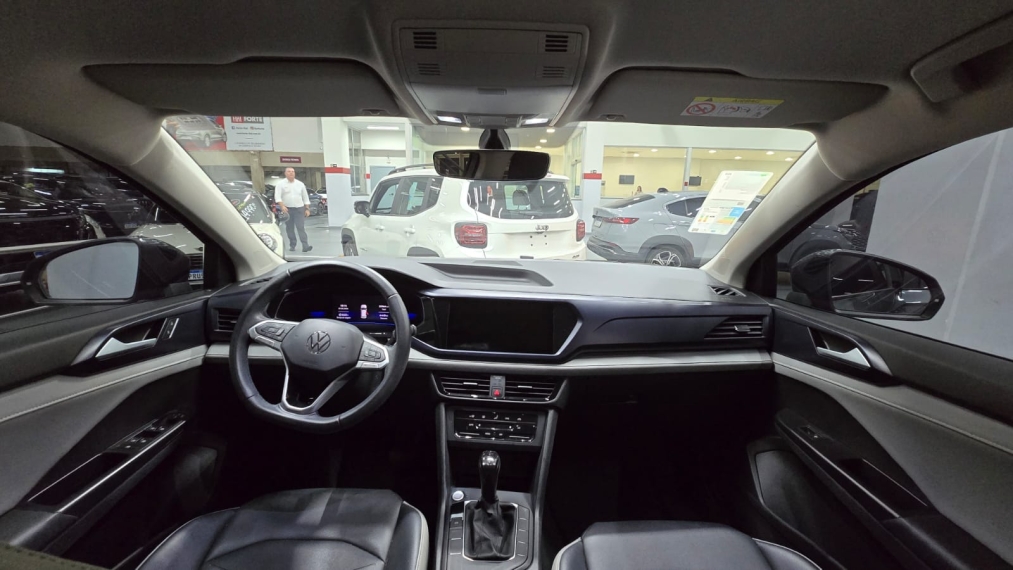 volkswagen taos 1.4 250 tsi total flex comfortline automatico 4p 202310