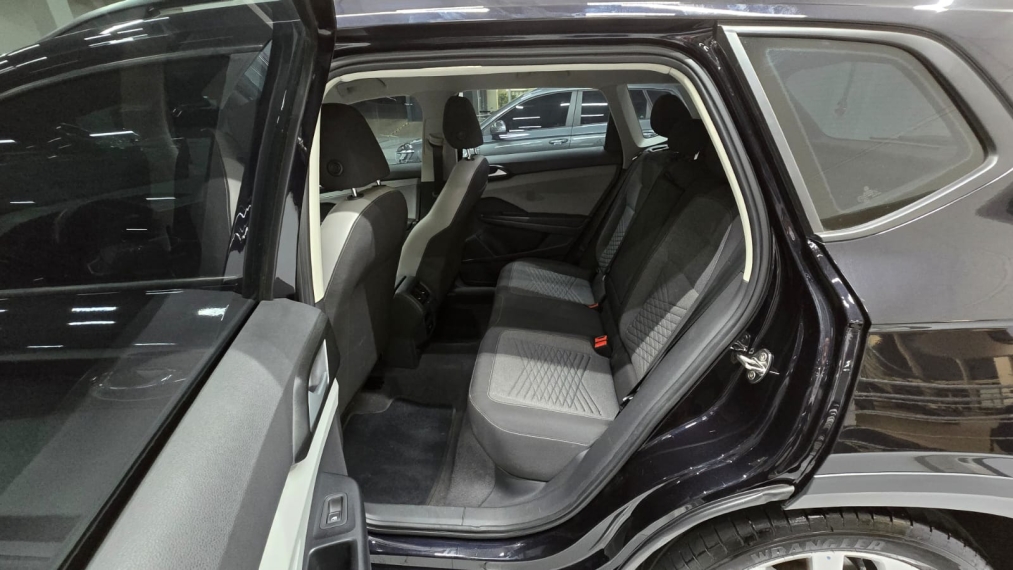 volkswagen taos 1.4 250 tsi total flex comfortline automatico 4p 202212