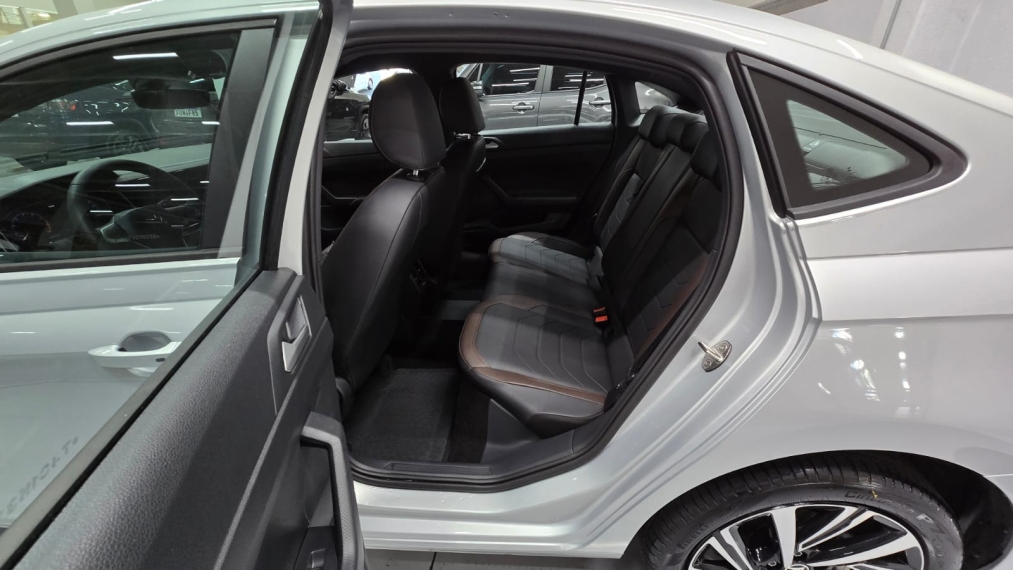 volkswagen virtus 1.0 200 tsi highline automatico flex 4p 202612