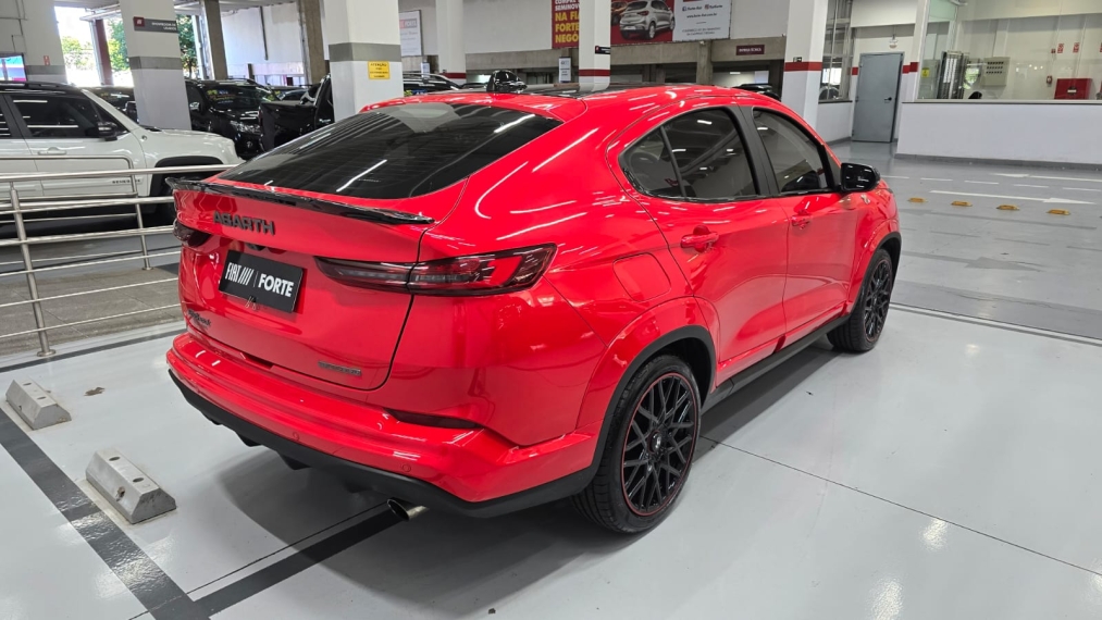 fiat fastback 1.3 turbo 270 flex abarth at6 4p automatico 202513