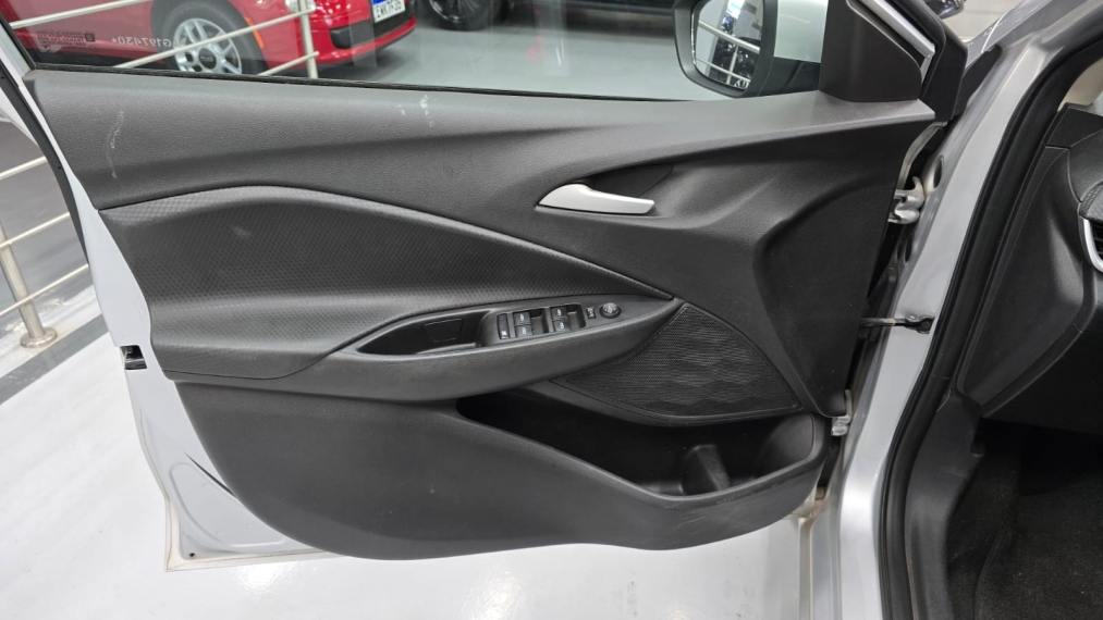 chevrolet onix 1.0 turbo flex plus lt automatico 4p 20209