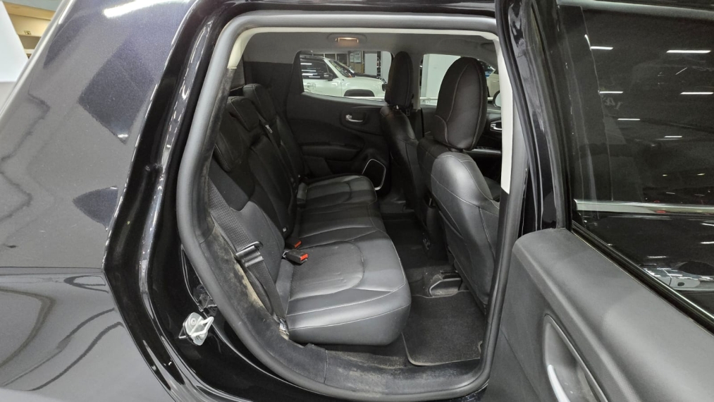 fiat toro 1.3 turbo 270 flex volcano at6 4p automatico 202511